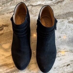 Life Stride Women's Elegant Black Booties